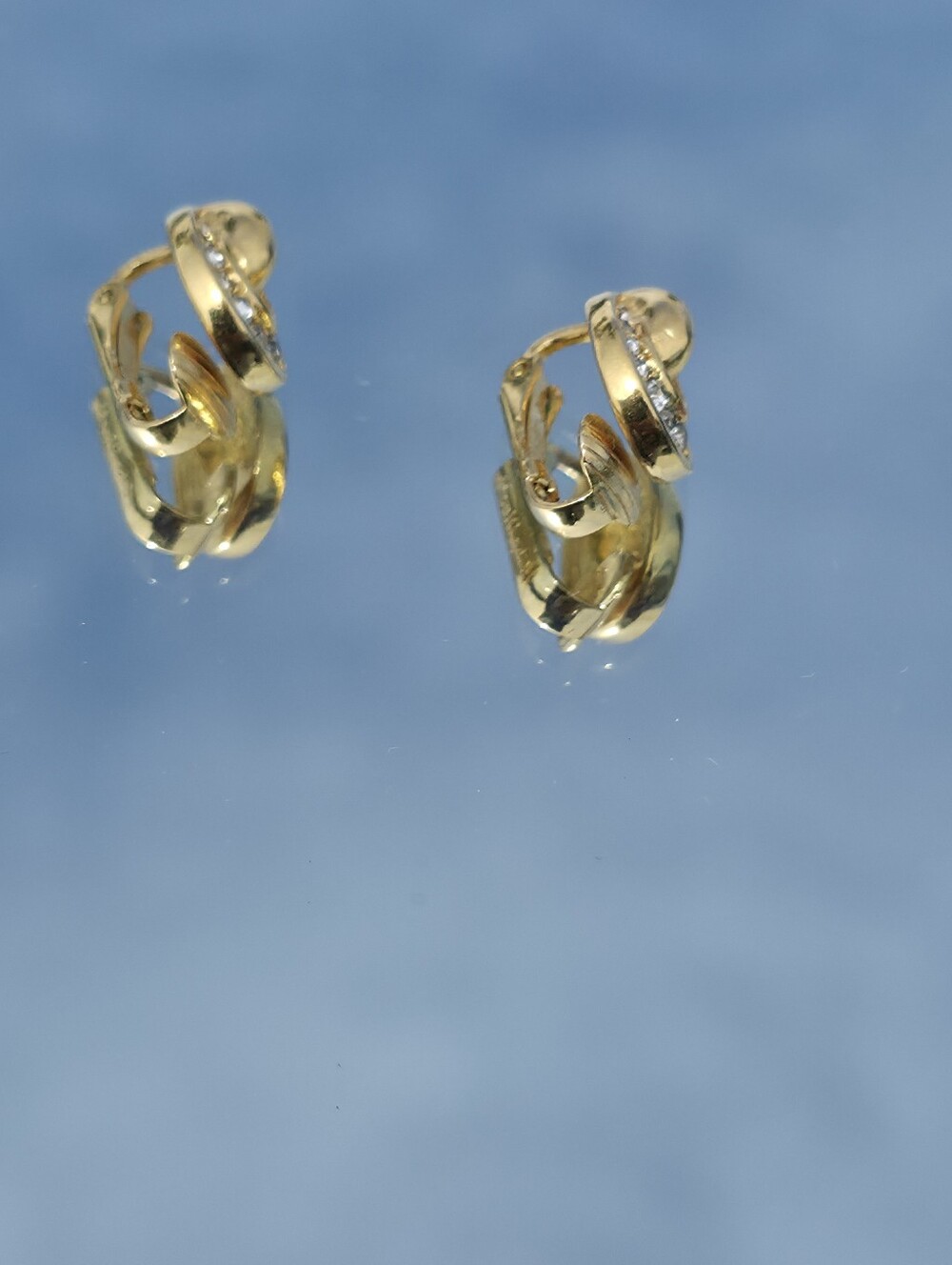 Authentic Vintage Christian Dior Gold Tone Rhinestone Clip-On Earrings - Picture 11 of 14